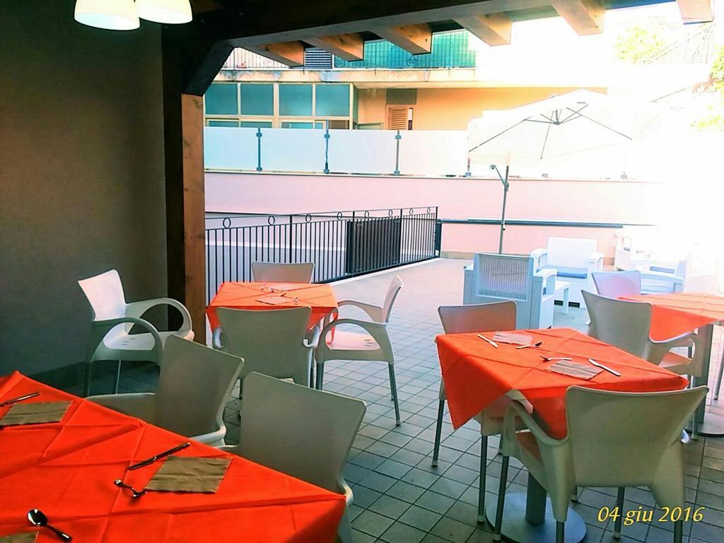 B&B Ciclopi Aci Castello Kültér fotó